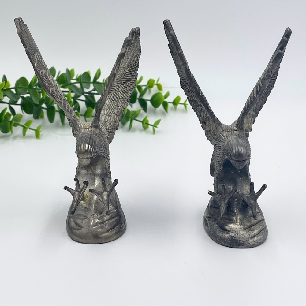 Hampshire Genuine Silverplated Eagle Sculptures In Flight Figures Set of 2